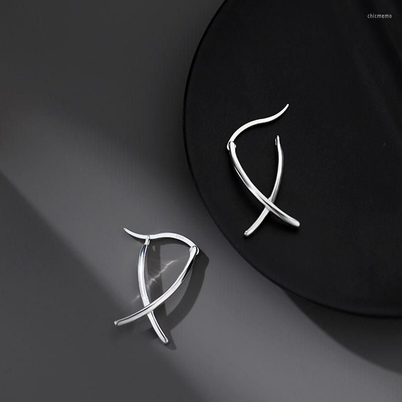 حلق كاجوال مطلي بالفضه تصميم مميز