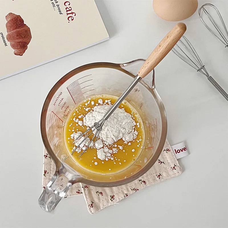 مضرب بيض ونسكافية ستانلس مع يد خشبية