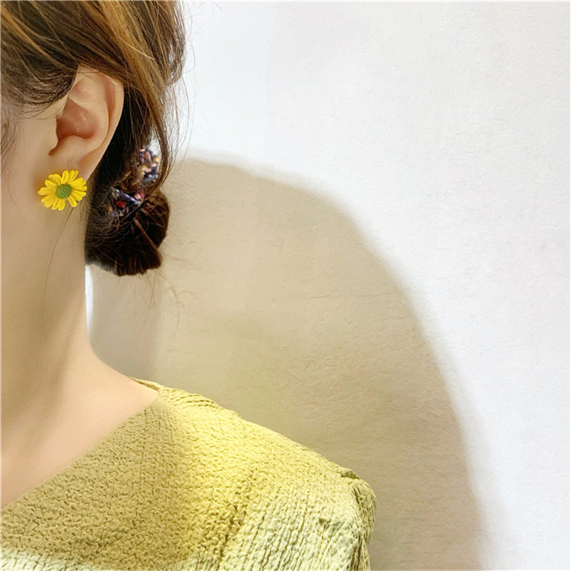 طقم  4 ألوان مختلفة حلقان صيفي ستانلس ستيل شكل ورد