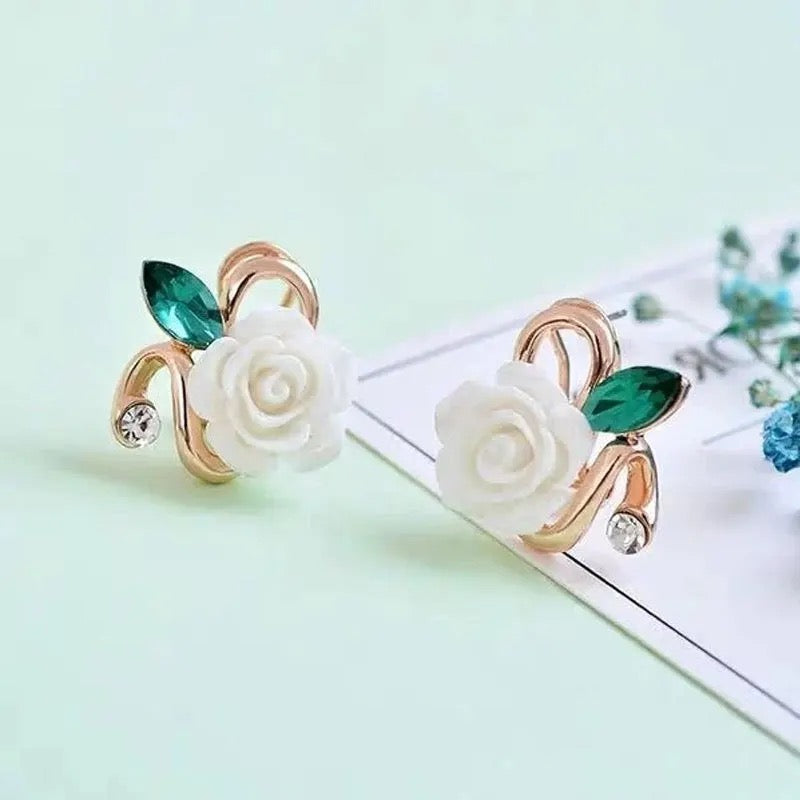 حلق زهرة الياسمين مع فص كريستال - batcino.com