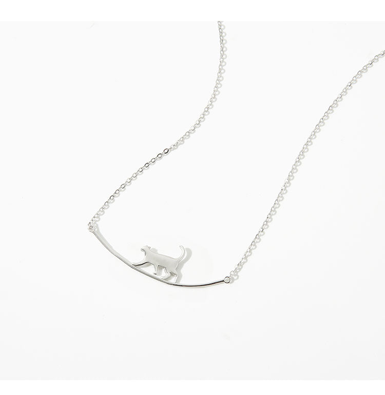 سلسلة قطة بتصميم رقيق