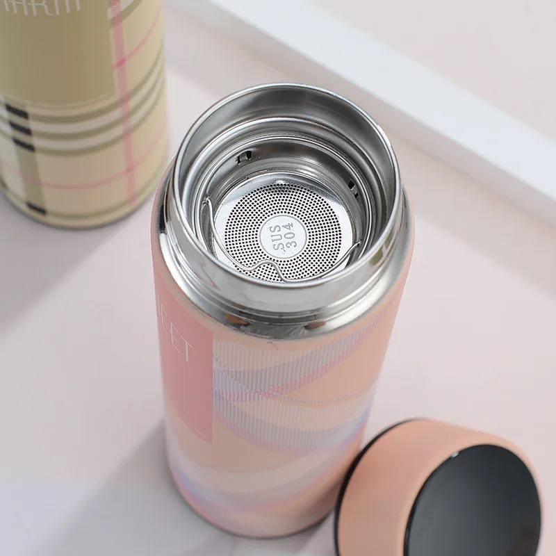 مج حراري للشاي مع فلتر ستانلس ستيل وزجاجة مياه 500 مل