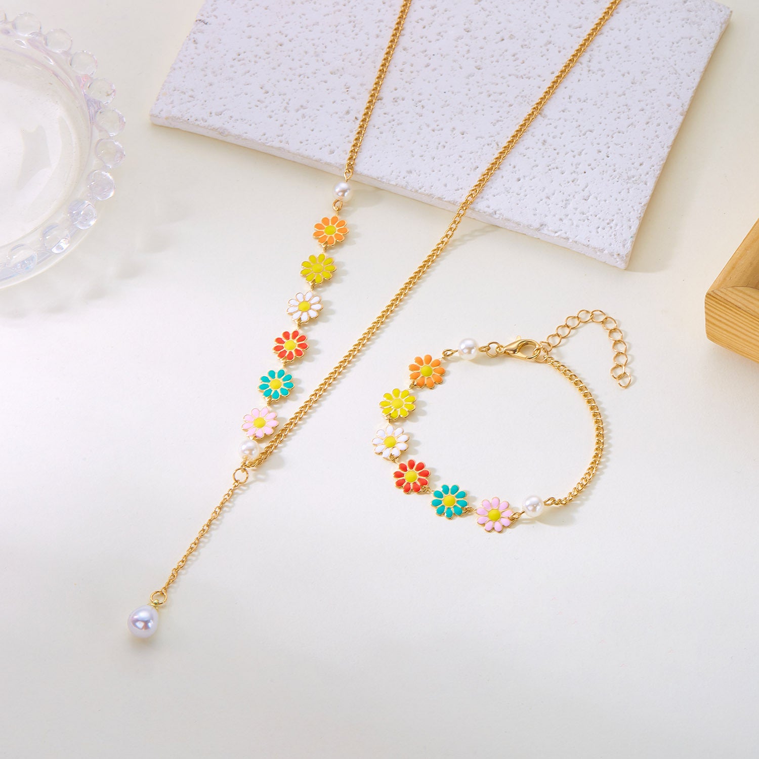 طقم سلسلة وانسيال بألوان زهور متعددة وأحجار لؤلؤية – إكسسوارات أنيقة للبنات والسيدات