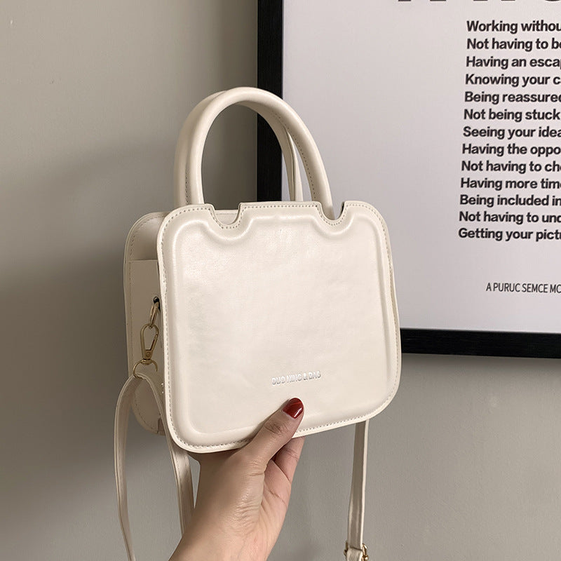 شنطة يد نسائية جلد PA