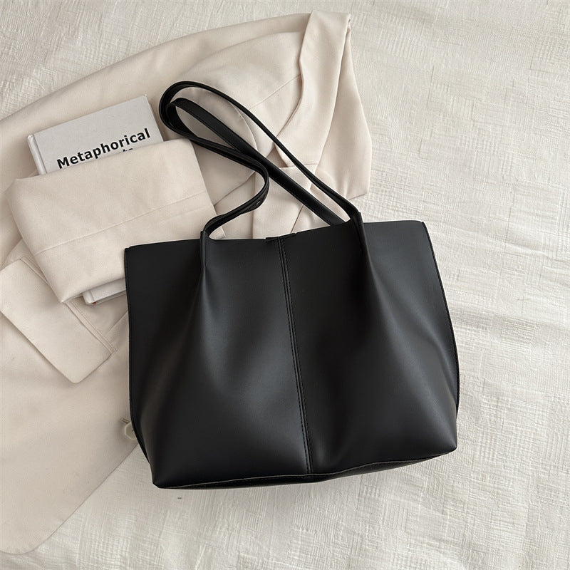 حقيبة كتف نسائية جلد صناعي بني