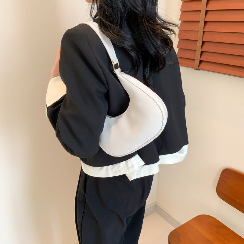 شنطة كتف نسائية جلد صناعي فاخر – تصميم عصري وأنيق