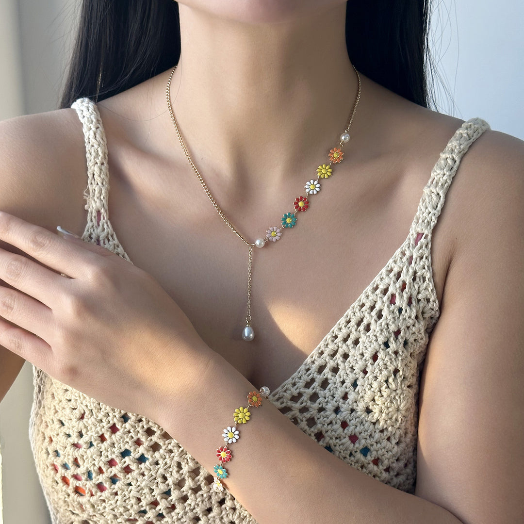 طقم سلسلة وانسيال بألوان زهور متعددة وأحجار لؤلؤية – إكسسوارات أنيقة للبنات والسيدات
