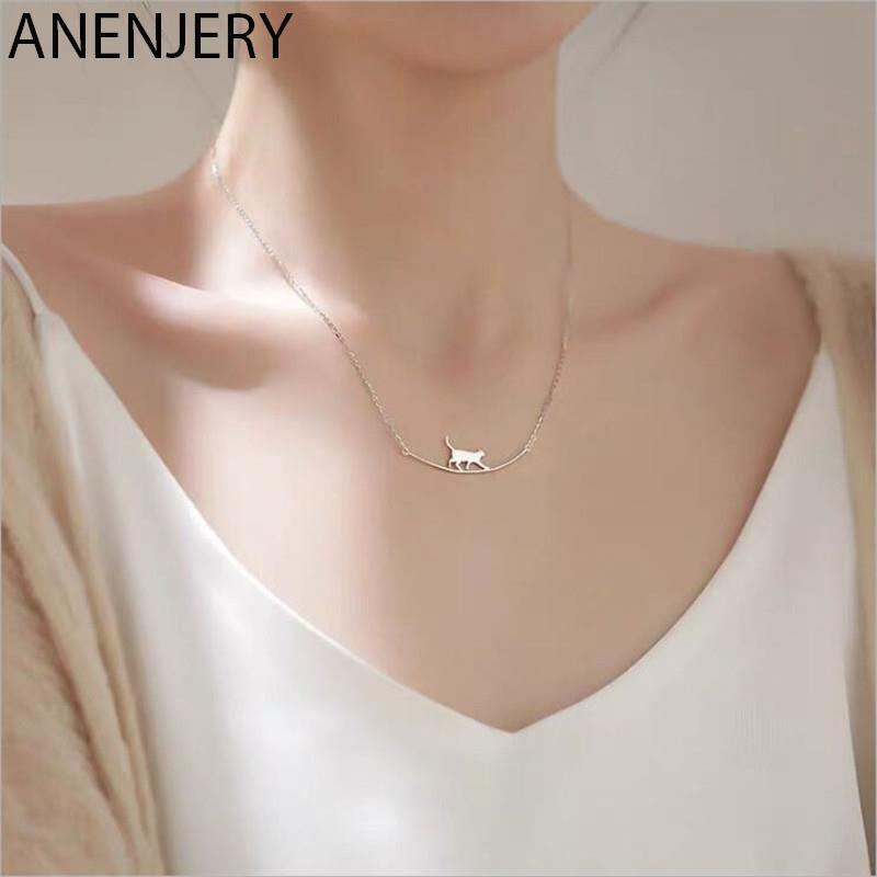 سلسلة قطة بتصميم رقيق