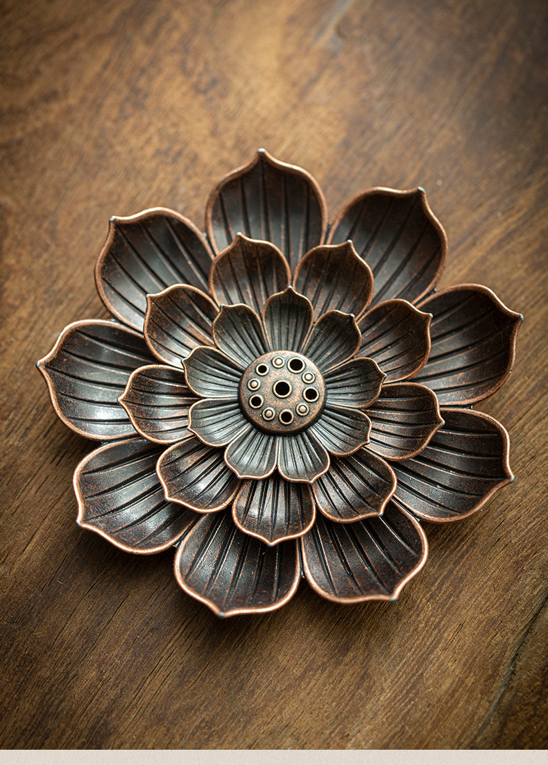 حامل عيدان البخور على شكل ورقة شجرة اللوتس بقاعدة لرماد البخور