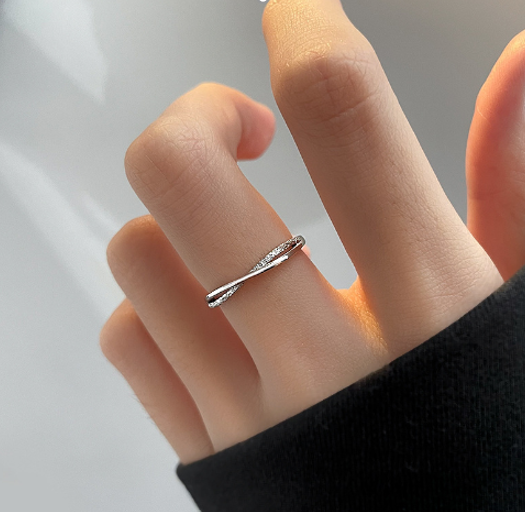 خاتم كاجوال بتصميم بسيط - مقاس حر