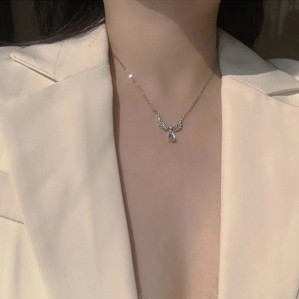 سلسلة زركون شكل جناح - zircon wings - batcino.com