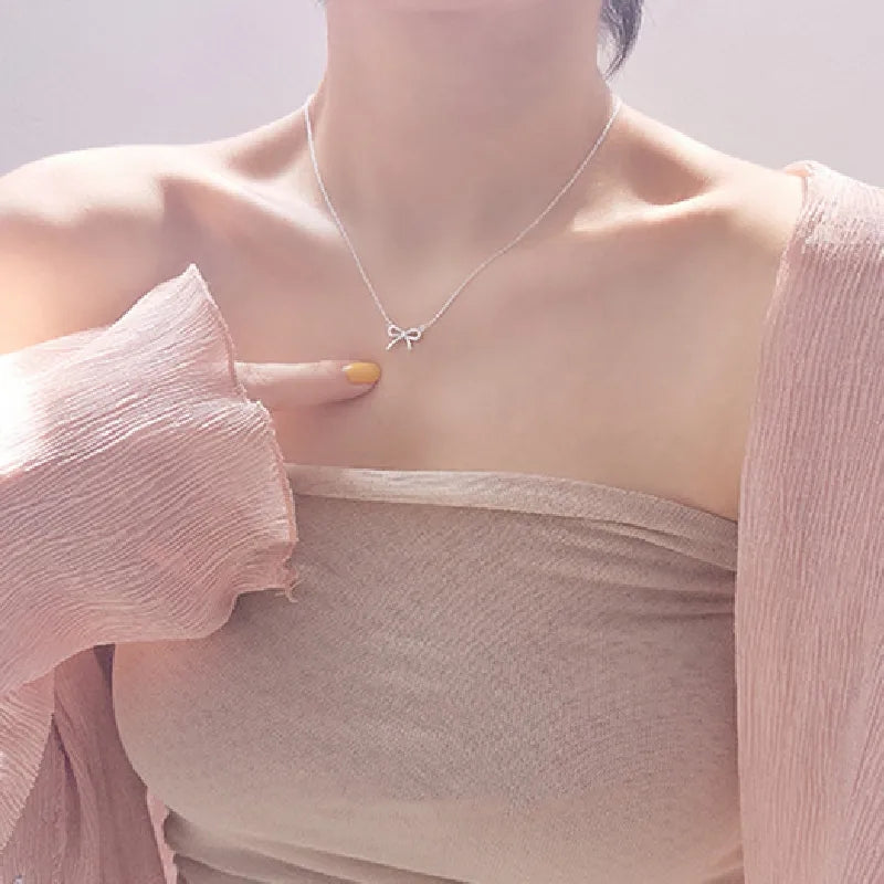 سلسلة فيونكة بتصميم عصري - فضه 925 - batcino.com