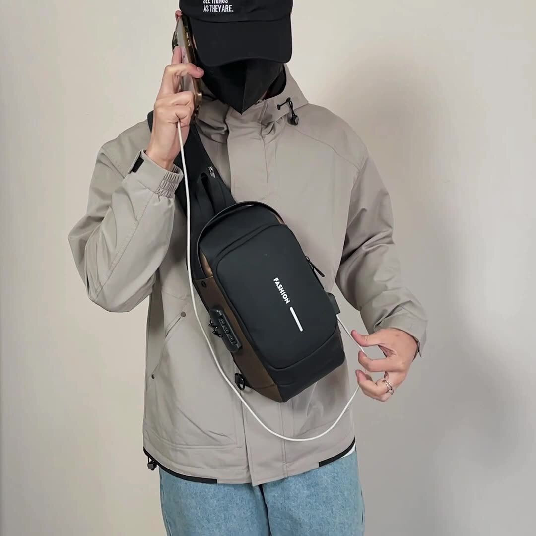 USB شنطة كروس مع قفل امان للسفر والاستخدام اليومي خامة وتر بروف مع منفذ