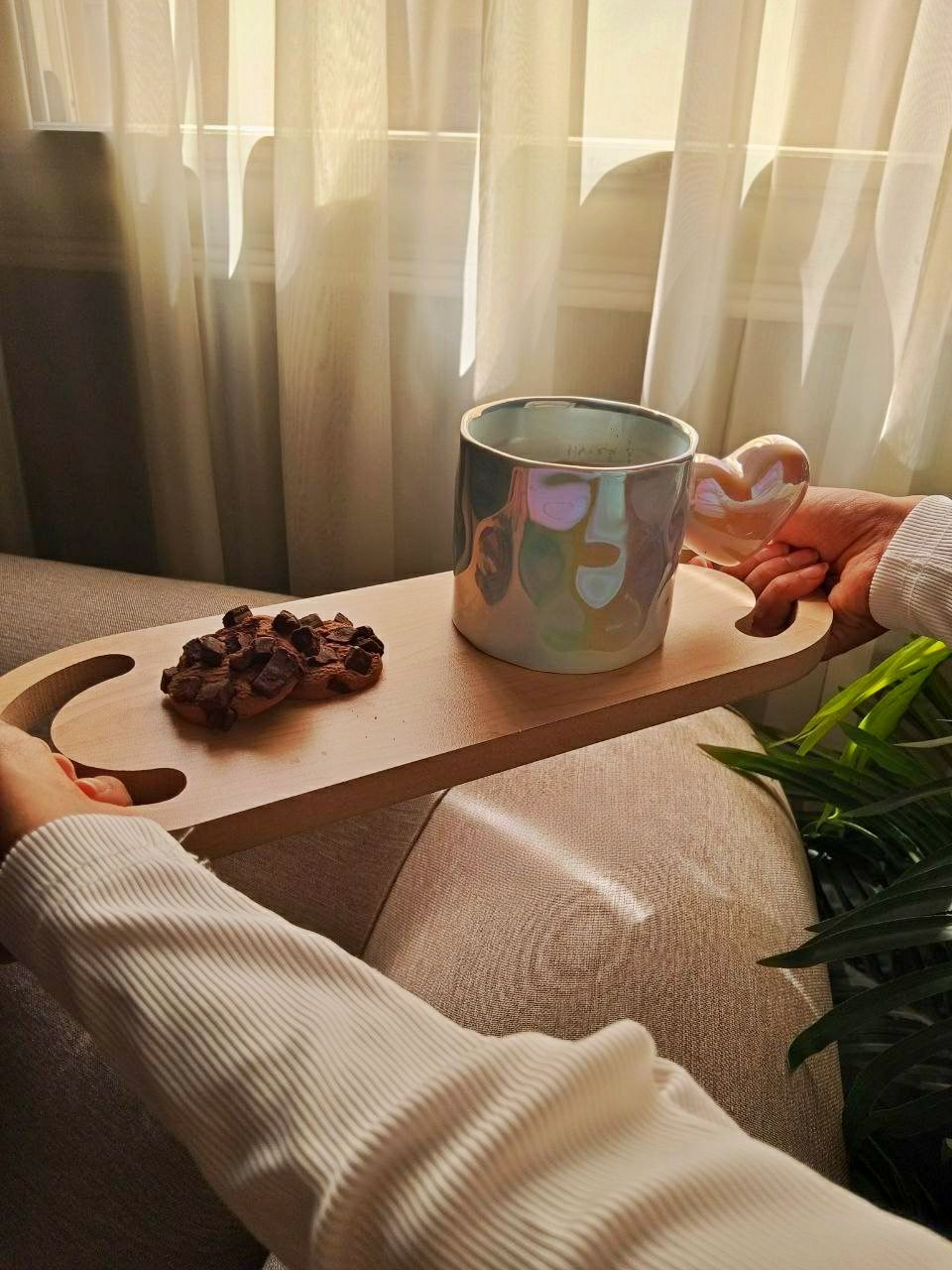 صنية الافطار والمشروبات الساخنة