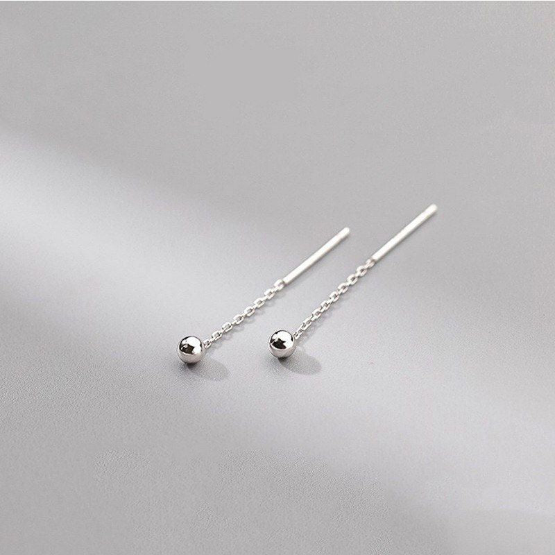 حلق برسينج مطلي بالفضه بتصميم بسيط ومميز