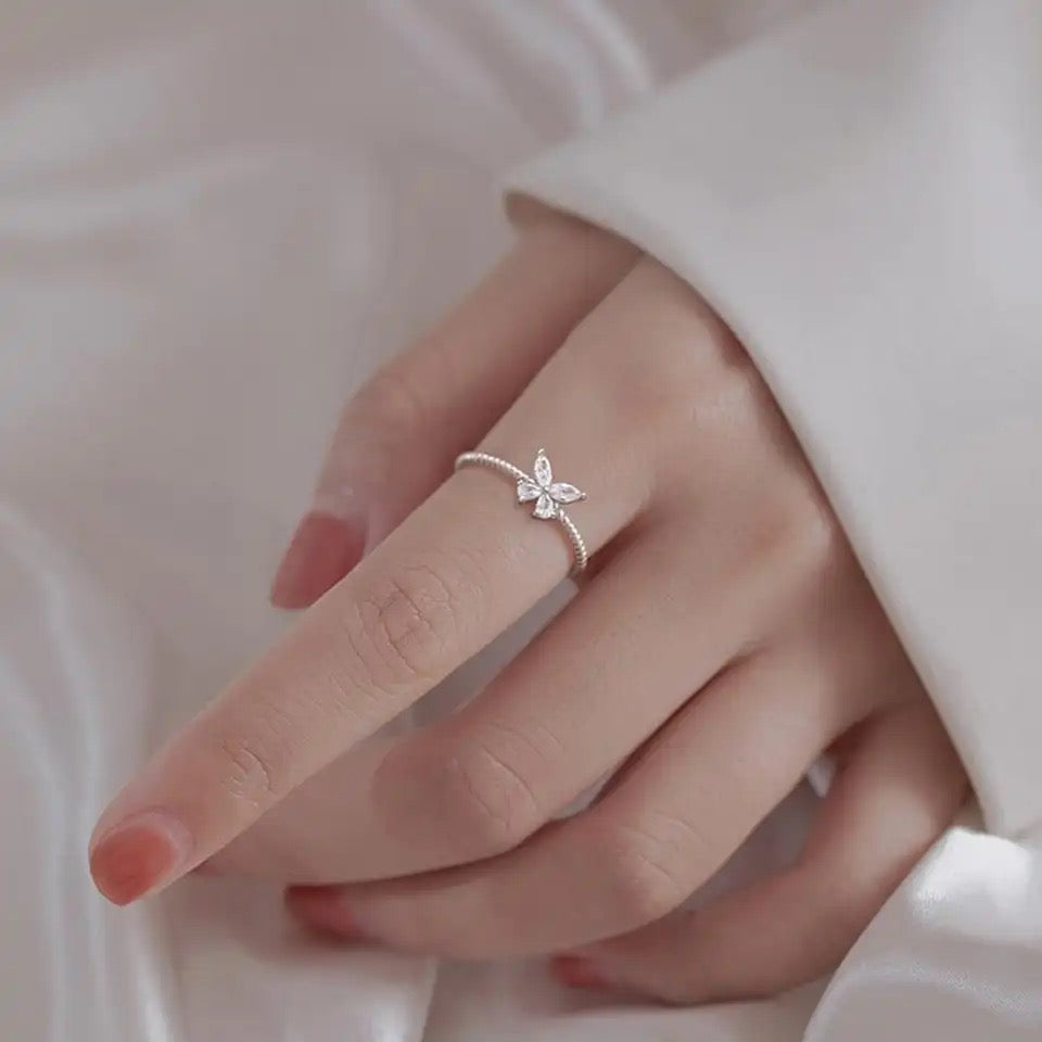 خاتم فراشة كرستال - مقاس حر - batcino.com