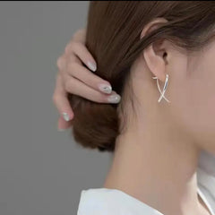 حلق كاجوال مطلي بالفضه تصميم مميز