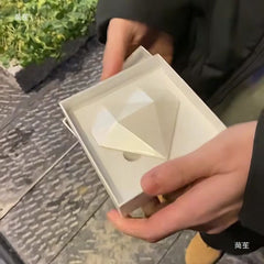 خاتم القلب الماسي مع علبة هدايا  فاخرة لمفاجئة مميزة