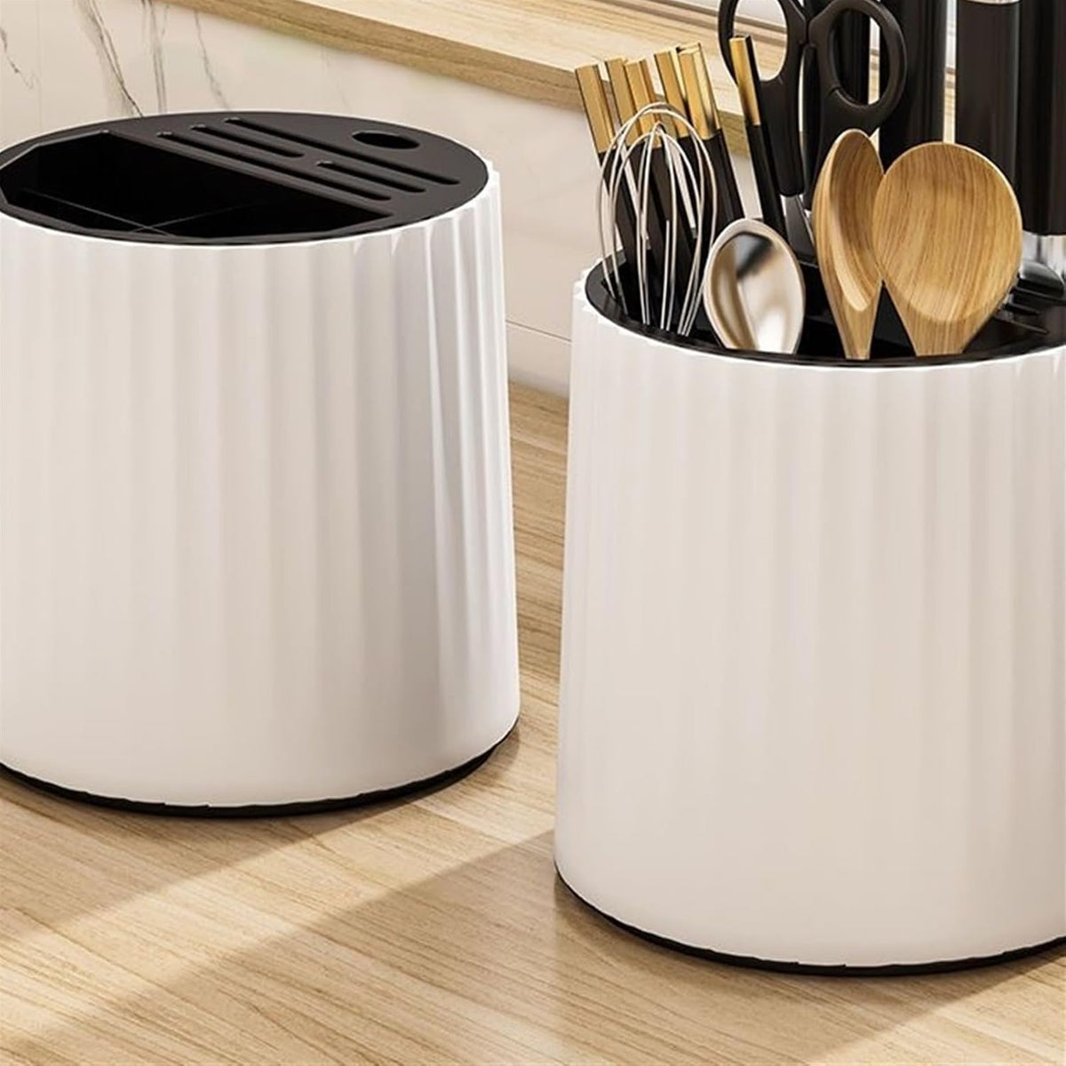 حامل ومنظم للسكاكين والمعالق قابل للدوران 360 درجة