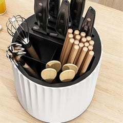 حامل ومنظم للسكاكين والمعالق قابل للدوران 360 درجة