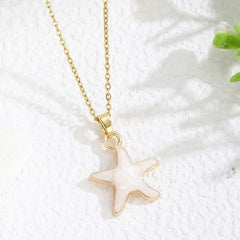 سلسلة نجمة بحر ذهبية بتصميم عصري