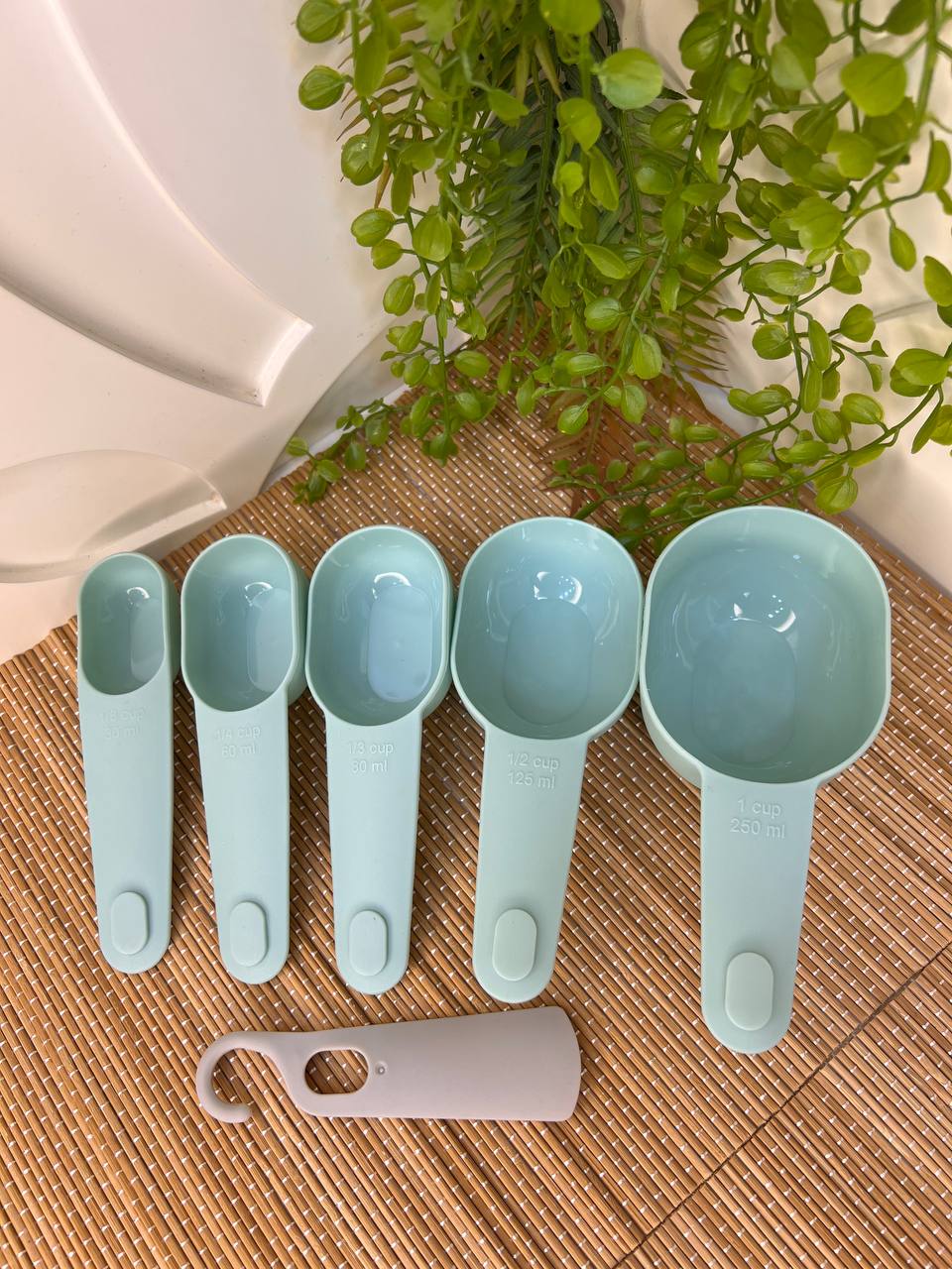 طقم معيار قياس 5 قطع – بلاستيك عالي الجودة مطابق للمواصفات القياسية - اخضر