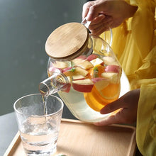 براد مياة بيركس مع غطاء خشبي سعة 1.6 لتر