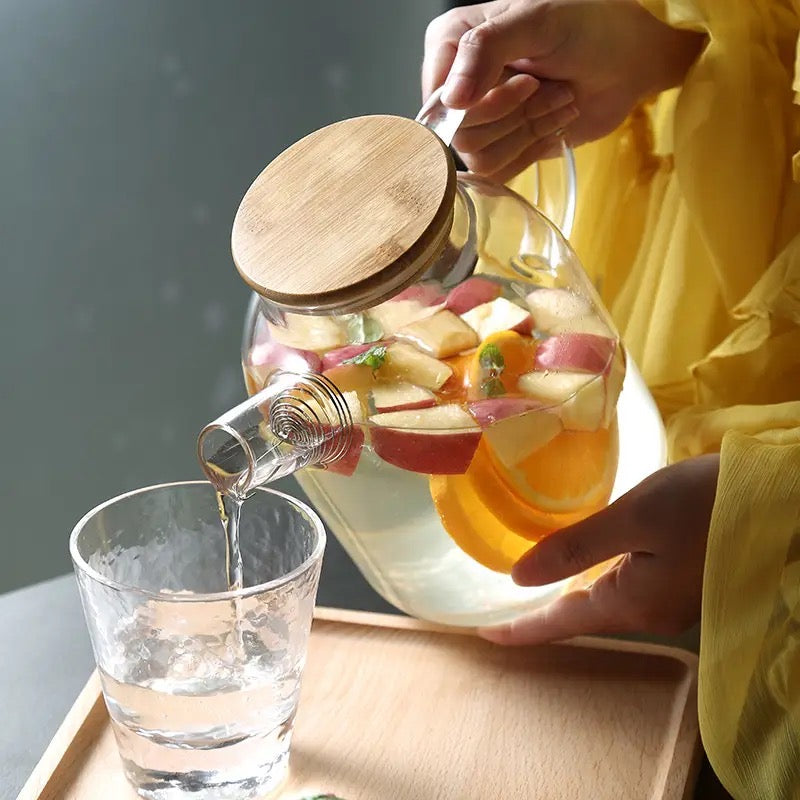 براد مياة بيركس مع غطاء خشبي سعة 1.6 لتر