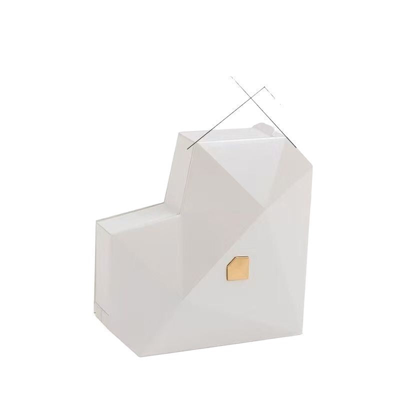 خاتم القلب الماسي مع علبة هدايا  فاخرة لمفاجئة مميزة