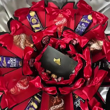 اكسبلوجن بوكس بتصميم ابداعي مع قلب احمر لتقديم الهدايا