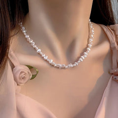 سلسلة لؤلؤ  بتصميم راقٍ – أناقة كلاسيكية