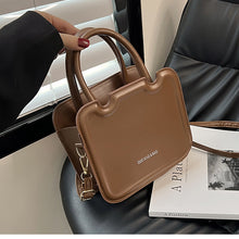 شنطة يد نسائية جلد معالج PA – تصميم أنيق وعصري