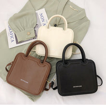 شنطة يد نسائية جلد معالج PA – تصميم أنيق وعصري