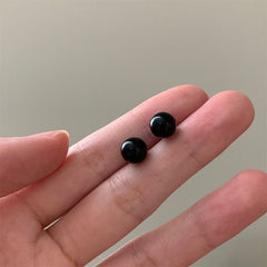 حلق أذن دائري كلاسيك أسود لامع – تصميم بسيط ستايل بيرسينج عصري