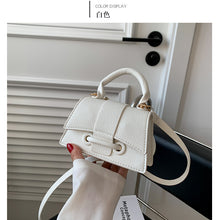 شنطة حريمي جلد أنيقة كروس بودي – تصميم عصري عملي مناسب للخروج اليومي والشغل