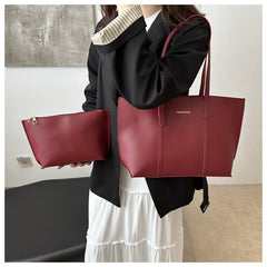 شنطة توت كبيرة أنيقة (حقيبة + باوتش داخلي) - ٢ قطعة