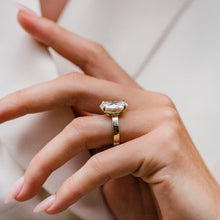 خاتم كلاسيك مع كريستال