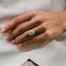 خاتم كلاسيك مع كريستال