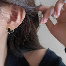 حلق قلب اسود كلاسيك استانلس