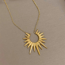 سلسلة شعاع الشمس ستانلس - مطلي بماء الذهب