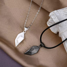 سلسلة كابلز قطعتين مغناطيس شكل قلب - batcino.com