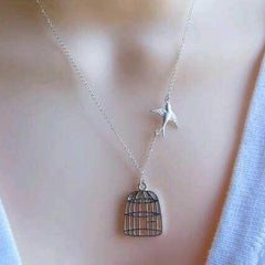 سلسلة العصفور والقفص - batcino.com