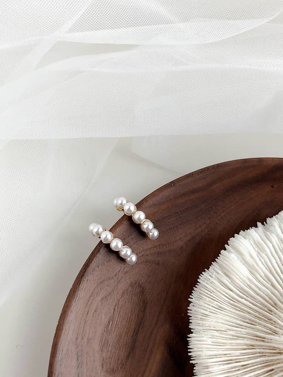 حلق لولي بتصميم رقيق - batcino.com