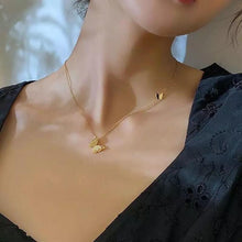 سلسلة الفراشات تصميم رقيق - batcino.com