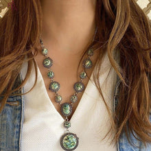 سلسلة احجار بتصميم مميز - batcino.com