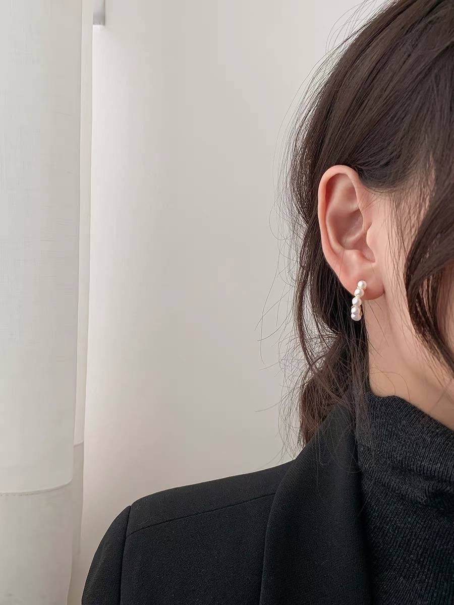 حلق لولي بتصميم رقيق - batcino.com